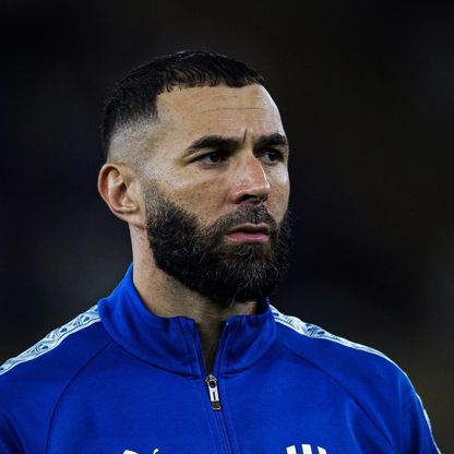 كريم بنزيما يوجه رسالة لجمهور الهلال بعد الخروج من دوري أبطال آسيا للنخبة