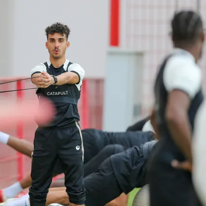 ضاري العنزي لاعب ضمك في التدريبات - 12 نوفمبر 2025