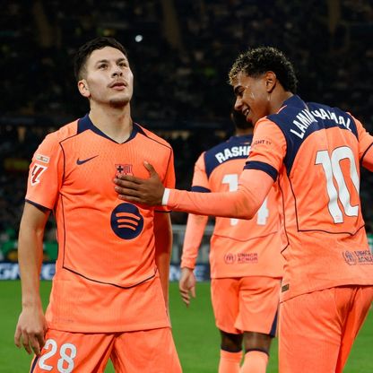 لاعب برشلونة مهدد بالغياب "7 أشهر" بعد إصابة خطيرة في الركبة