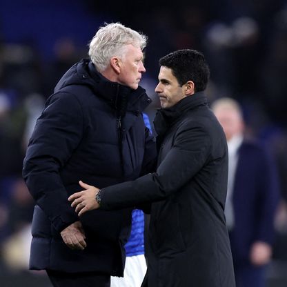 ديفيد مويس يدافع عن أرتيتا: مدرب رائع ولديه فريق عظيم