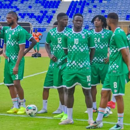 النيجر بقيادة الزاكي تهزم زامبيا وتحتفظ بآمالها في ملحق كأس العالم