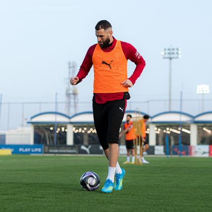 بنزيما لا يستبعد عودته إلى منتخب فرنسا مع زيدان.. ويخذل ليون