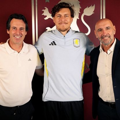 صفقة مجانية.. أستون فيلا يعزز دفاعاته بفيكتور ليندلوف