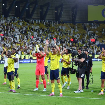 كريستيانو رونالدو يشكر جمهور النصر ويتعهّد بمواصلة "القتال"