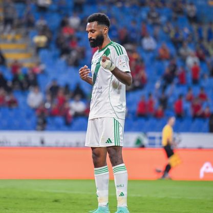 شاهد.. الأهلي يُعقد موقف النجمة في دوري روشن بهدف فراس البريكان