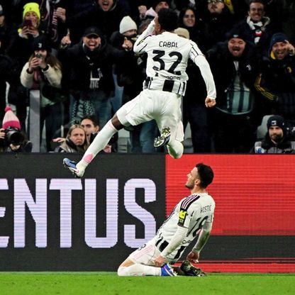 شاهد.. يوفنتوس يصعق نابولي ويقترب من فرق الصدارة بالدوري الإيطالي