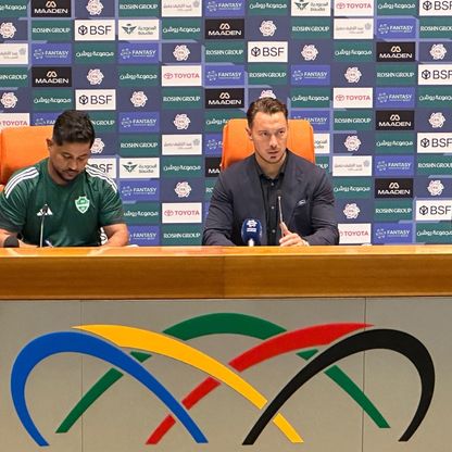 بعد تعادل الأهلي والشباب.. يايسله غير راض وألغواسيل يهاجم الحكم