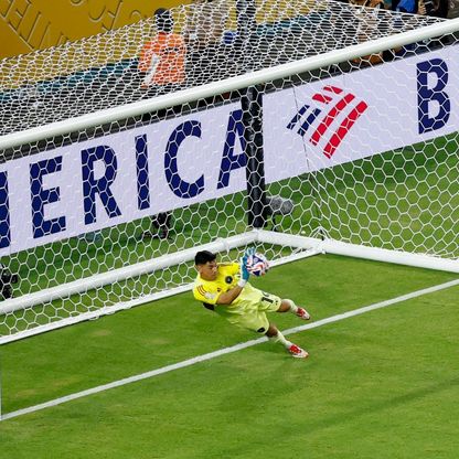 قاتل أحلام الأهلي.. أوستاري نجم افتتاح كأس العالم للأندية