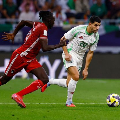 الجزائري يوسف عطال يتعرض لإصابة خطيرة ويغيب عن كأس العالم