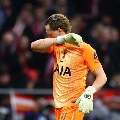 تقرير: الحارس كينسكي يسعى للرحيل عن توتنهام