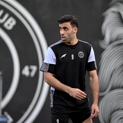 عبد الرزاق حمد الله مهاجم الشباب في حصة تدريبية بعد تعافيه من الإصابة - 4 فبراير 2026