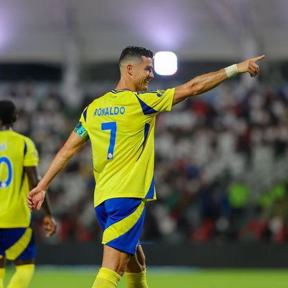 رونالدو يحاول نسيان أزمة البرتغال بالاقتراب من الهدف الألف مع النصر