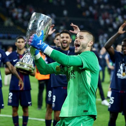 شوفالييه: جئت بعد حارس مذهل وسعيد بأول كأس في مسيرتي