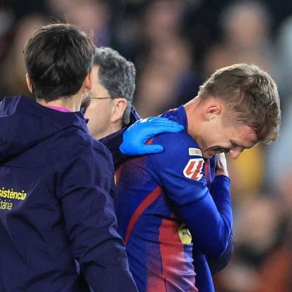 أولمو يغيب عن برشلونة حتى 2026