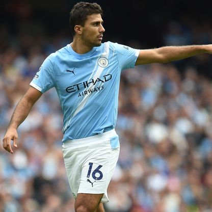 رودري يتنكّر ليامال ويكشف عن الأجدر بخلافته في الكرة الذهبية