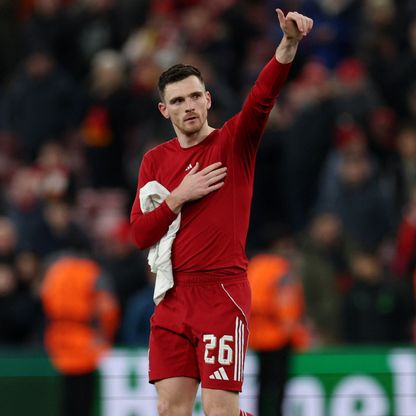 ليفربول يودع أندي روبرتسون بعد 9 مواسم حافلة