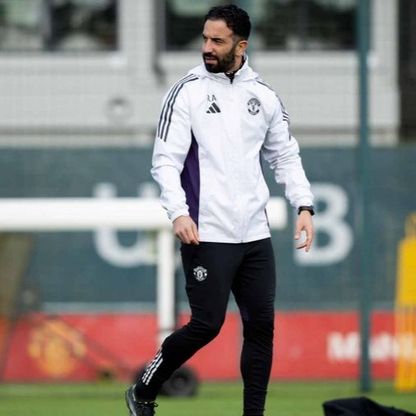 أموريم يتفق مع رونالدو: يونايتد ارتكب أخطاءً عديدة في الماضي