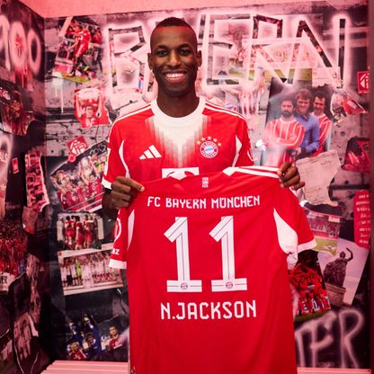 هونيس يفجر مفاجأة.. بايرن لن يتعاقد أبداً مع جاكسون لهذا السبب