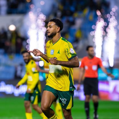 الخليج يقسو على الأخدود برباعية.. والنجمة يوقف انتصارات الفتح