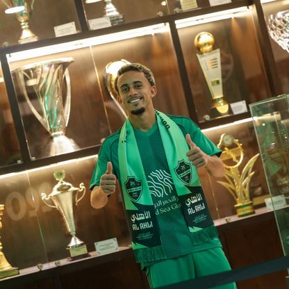 الأهلي السعودي يضم البرازيلي غونسالفيس وينضم إلى قدوته محرز