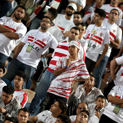 نائب رئيس الأهلي يظهر في مدرجات الزمالك