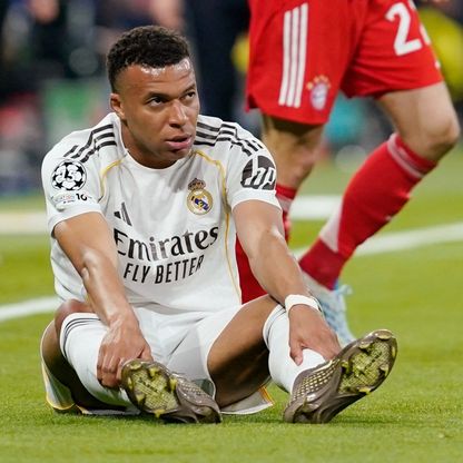 "لا يتحمل أخطاء الدفاع".. نجم فرنسا السابق يدافع عن كيليان مبابي