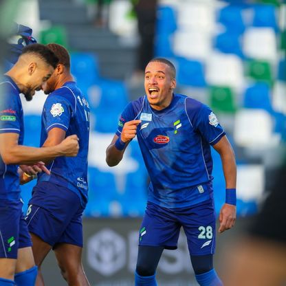 الفتح يزيد من صعوبة موقف الشباب في الدوري السعودي