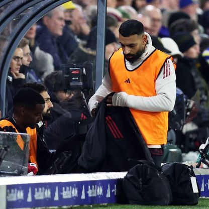 نجم ليفربول السابق: محمد صلاح لا يفكر إلا في نفسه