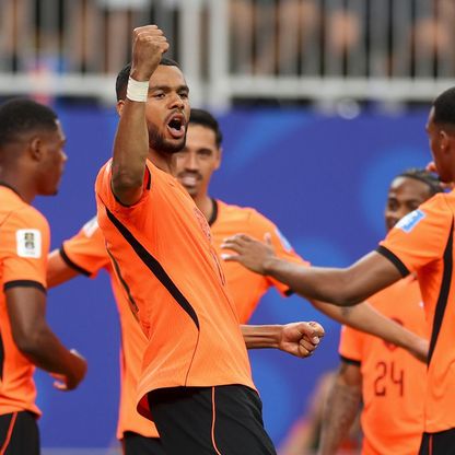 هولندا تكسر إرث "برازيل بيليه" وتنفرد برقم تاريخي في كأس العالم