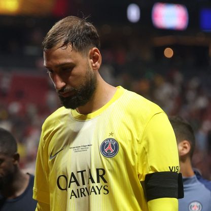 استبعاد دوناروما من تشكيلة باريس سان جيرمان في السوبر الأوروبي