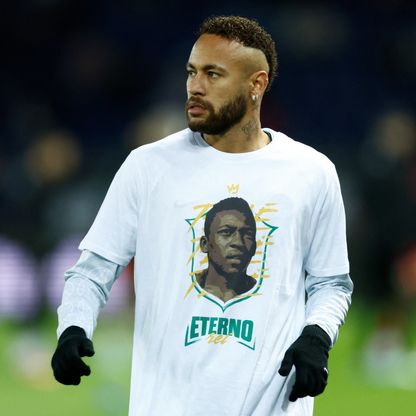 والد نيمار يستحوذ على العلامة التجارية "بيليه"