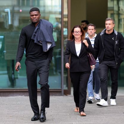 من أبرز نجوم كرة القدم المتهمين بالاغتصاب؟