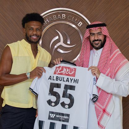 علي البليهي ينضمّ للشباب.. فهل يواجه الهلال في ظهوره الأول؟