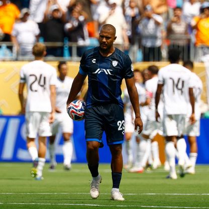 مدرب باتشوكا يتحسر على فرصة مثالية لـ"قتل" ريال مدريد