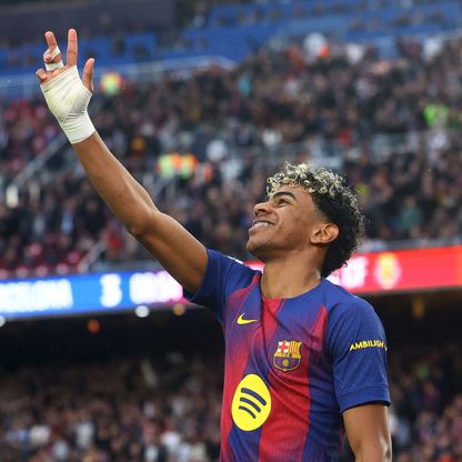 أول "هاتريك" للامين يامال في فوز مريح لبرشلونة على فياريال