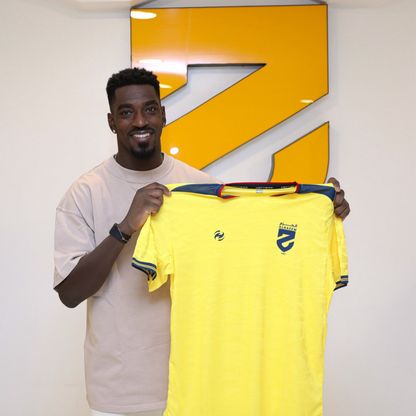 الحزم السعودي يظفر بتوقيع فاريلا حارس مرمى الرأس الأخضر