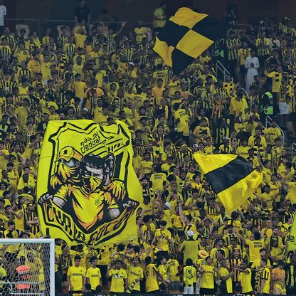 تغريم الاتحاد السعودي نتيجة سلوك جمهوره خلال مواجهة الهلال