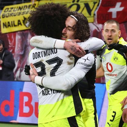 بوروسيا دورتموند يخطف نقطة من لايبزيغ في الوقت الضائع