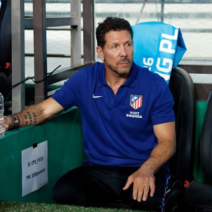 دييغو سيميوني يحسم مصير خوليان ألفاريز ويريده ركيزة لأتلتيكو مدريد