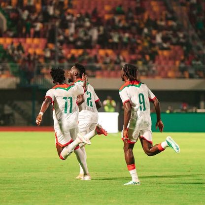 بعد تأخر 3 أيام.. منتخب بوركينا فاسو يتوجّه إلى الأرجنتين لخوض مباراتهما الودية