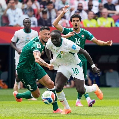 شاهد.. هدف خاطف وطرد مبكر يربكان بداية العراق أمام السنغال