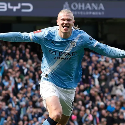 إيرلينغ هالاند بعد تسجيله هدفاً لمانشستر سيتي في مرمى ليفربول بكأس الاتحاد الإنجليزي - 4 أبريل 2026