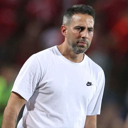 الزمالك يقيل فيريرا ويستعين بمدرب مؤقت في السوبر المصري