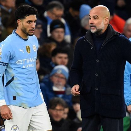 غوارديولا يوبّخ لاعبي مانشستر سيتي بسبب عمر مرموش