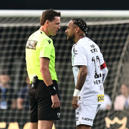 نيمار: هزيمة سانتوس أمام فاسكو فضيحة حقيقية وأشعر بعار كبير