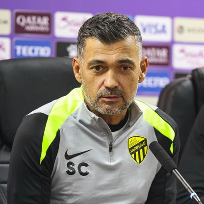 سيرجيو كونسيساو يؤكد أهمية كريم بنزيما قبل مواجهة "قوية" أمام الشرطة