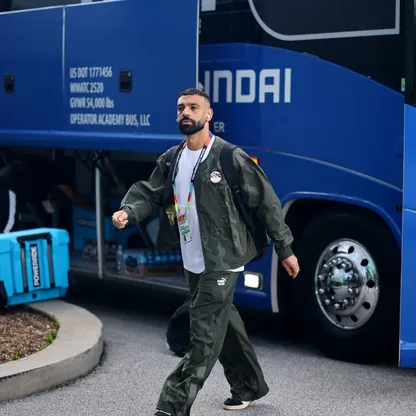 محمد صلاح قائد مصر يصل إلى الملعب قبل مواجهة الأرجنتين في كأس العالم - 7 يوليو 2026