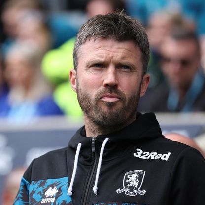 مايكل كاريك "قريب للغاية" من قيادة مانشستر يونايتد