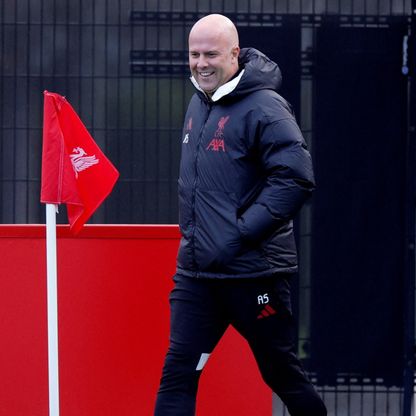 سلوت: تصريحات صلاح فاجأتني ولا أعرف إن لعب مباراته الأخيرة مع ليفربول