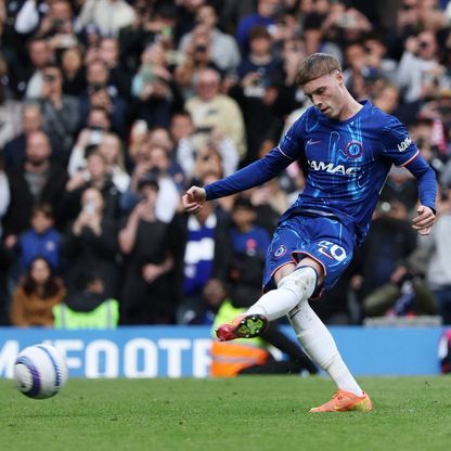 بالمر: أنا قوي ذهنياً ووسائل التواصل الاجتماعي مليئة بالحمقى